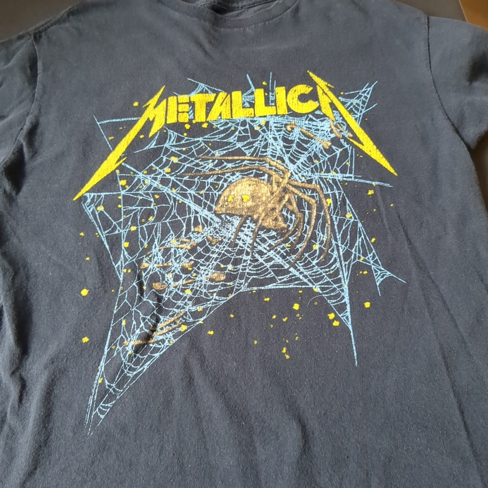 Metallica Crew Neck Short Sleeve Black Graphic Tee with Spider Design Mens M - Picture 4 of 6